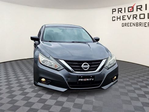 Used 2017 Nissan Altima 2.5 SV FWD image 3