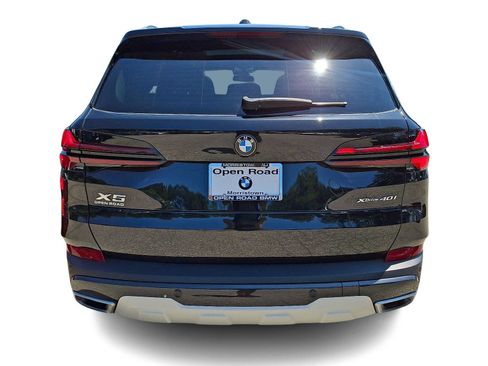 Used 2024 BMW X5 xDrive40i w/ Premium Package AWD/4WD image 5