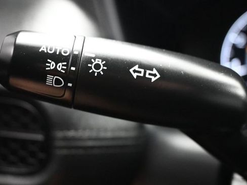 Used 2025 Honda HR-V LX image 19
