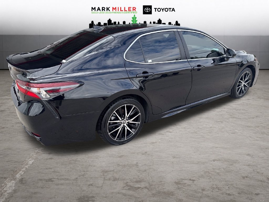 Certified 2023 Toyota Camry SE FWD image 5