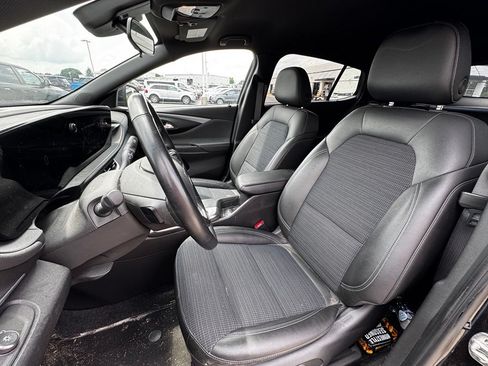 Used 2024 Buick Envista Preferred w/ Convenience I Package FWD image 9