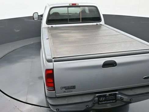 Used 2004 Ford F250 Harley-Davidson image 34
