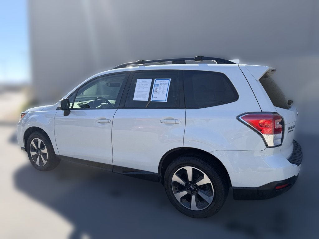 Used 2018 Subaru Forester 2.5i Premium AWD/4WD image 3