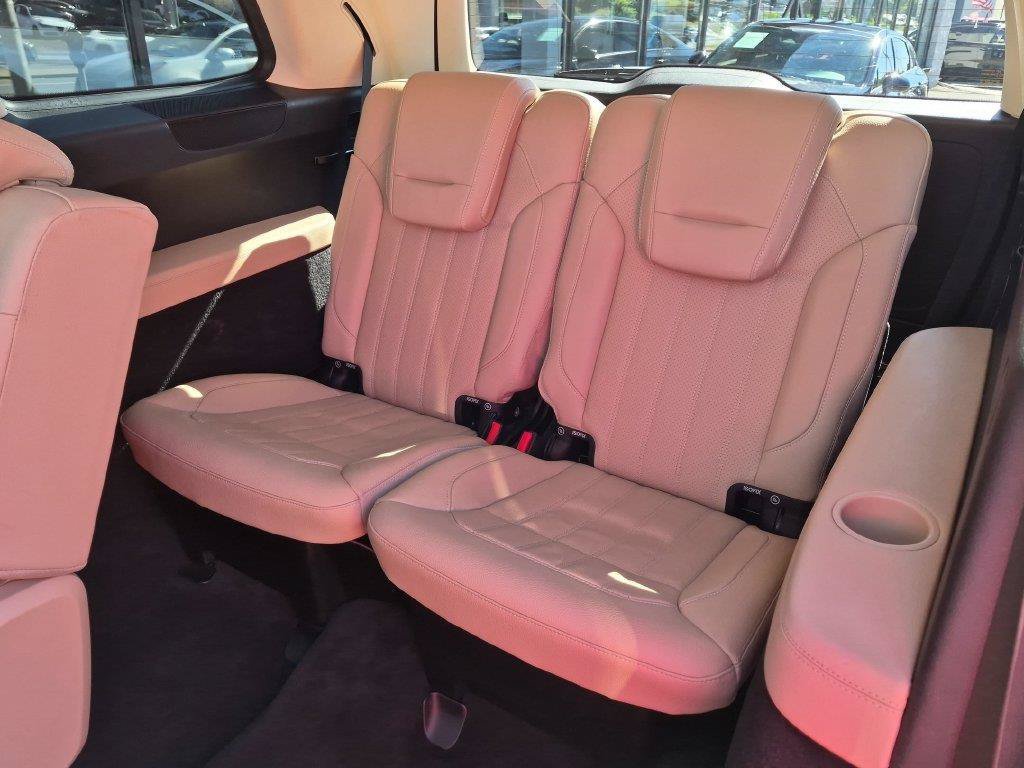 Used 2018 Mercedes-Benz GLS 450 4MATIC image 31