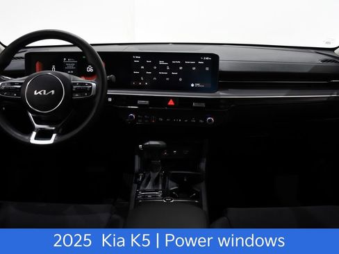 Certified 2025 Kia K5 LXS FWD image 9