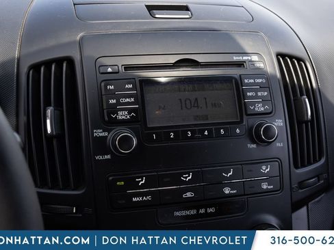 Used 2009 Hyundai Elantra FWD image 6