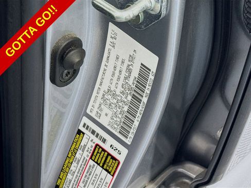 Used 2021 Toyota Tacoma TRD Sport AWD/4WD image 30