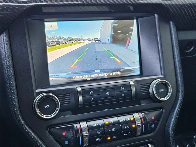 Used 2022 Ford Mustang Shelby GT500 w/ Technology Package RWD image 19