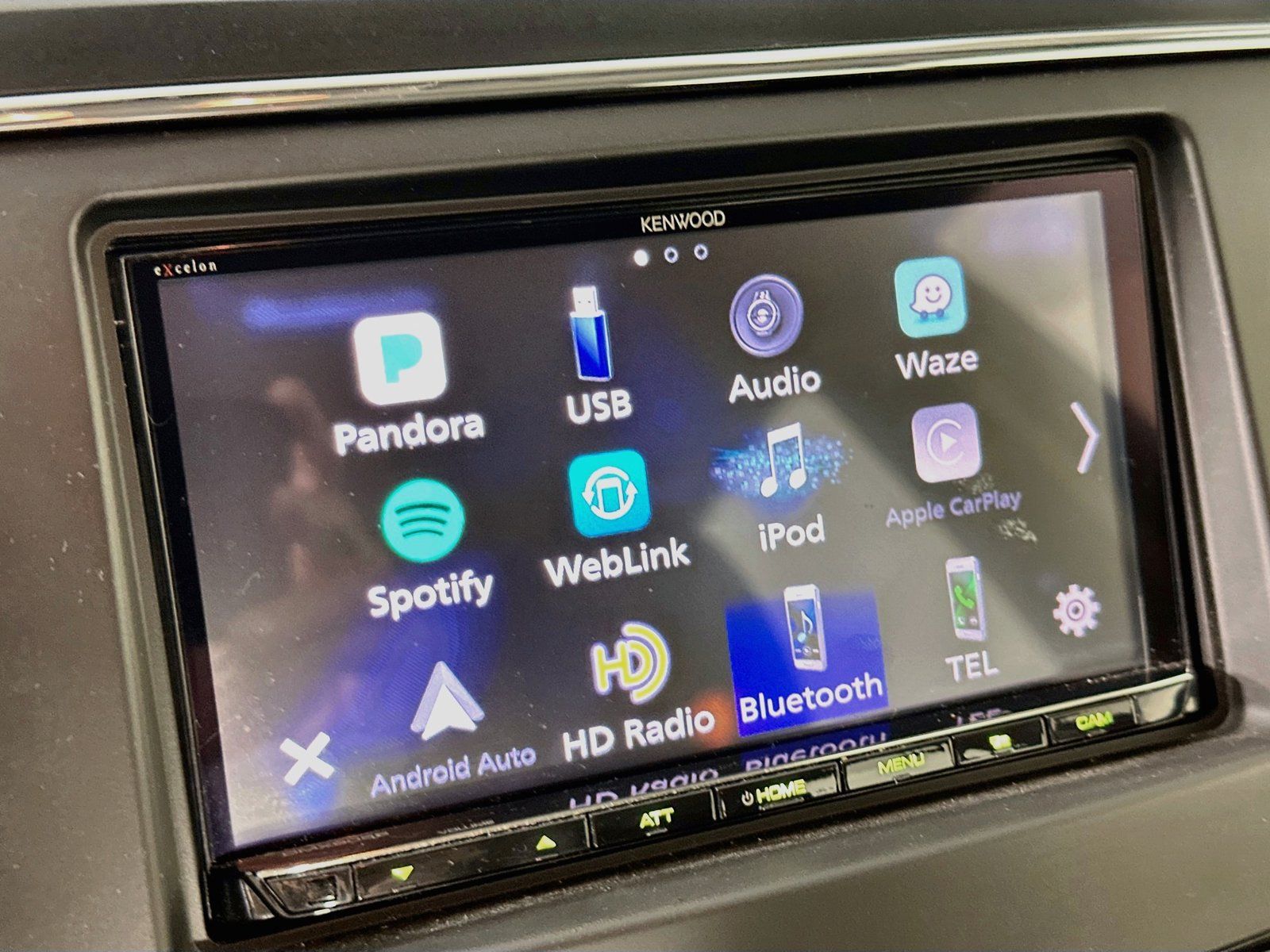 Used 2015 Toyota Prius V Five FWD image 15