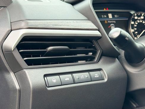 New 2025 Nissan Altima 2.5 SL image 10