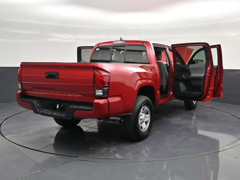 Used 2022 Toyota Tacoma SR w/ SR Convenience Package RWD image 40