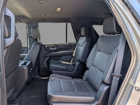 Used 2021 Chevrolet Tahoe Premier RWD image 36