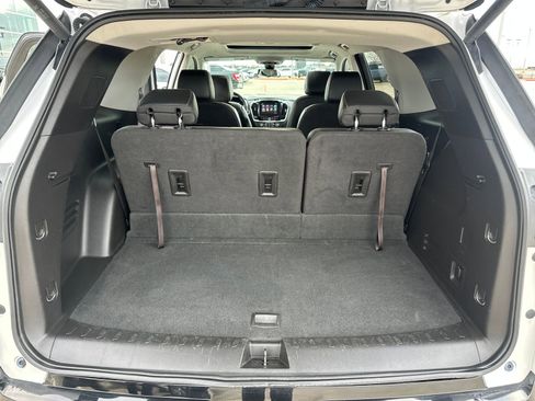 Used 2019 Chevrolet Traverse Premier w/ Redline Edition image 24