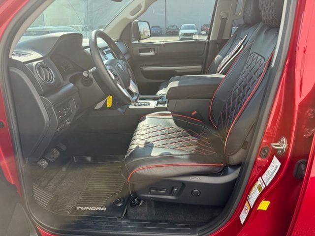Used 2018 Toyota Tundra SR5 w/ SR5 Upgrade Package AWD/4WD image 25