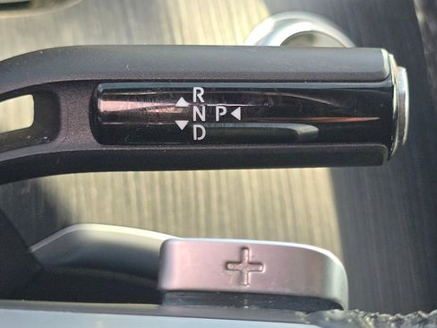 Used 2022 Mercedes-Benz C 300 4MATIC Sedan image 35