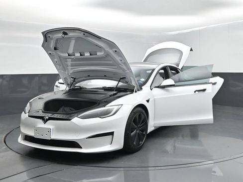 Used 2023 Tesla Model S Standard Range AWD/4WD image 65
