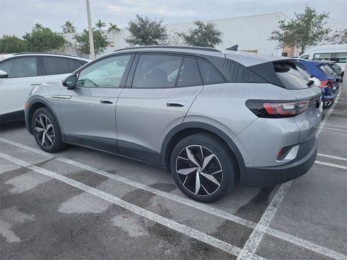 Used 2023 Volkswagen ID.4 Pro S image 8