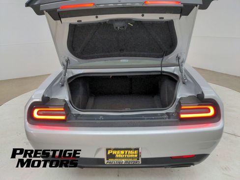 Used 2019 Dodge Challenger R/T Scat Pack w/ Shaker Package image 32