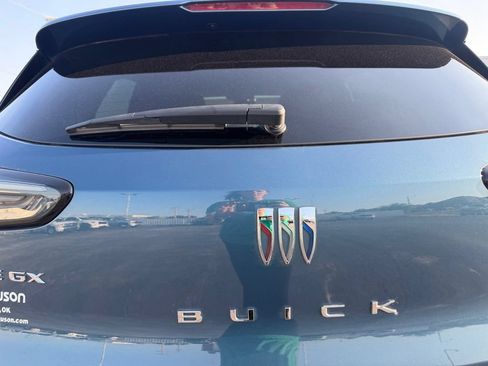 Used 2024 Buick Encore GX Avenir AWD/4WD image 20