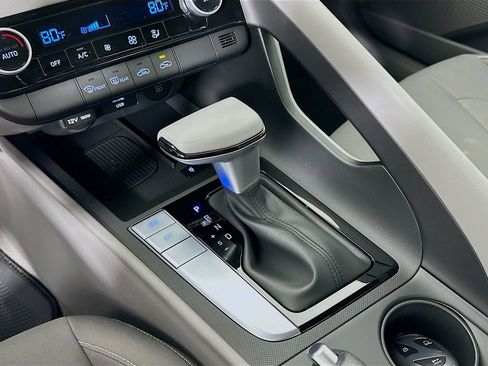 New 2026 Hyundai Elantra Sport image 14