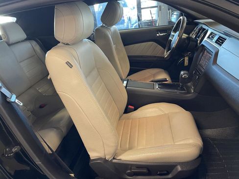 Used 2012 Ford Mustang GT Premium w/ Electronics Pkg image 22