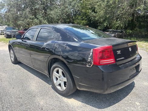 Used 2010 Dodge Charger SXT RWD image 4