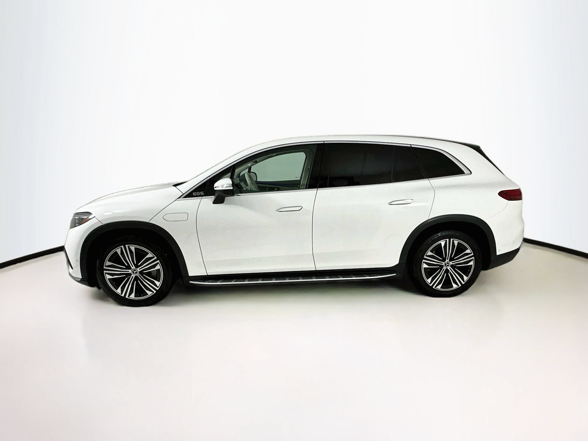Certified 2023 Mercedes-Benz EQS 450+ SUV image 5