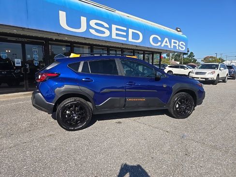 Used 2024 Subaru Crosstrek 2.5i Wilderness image 4