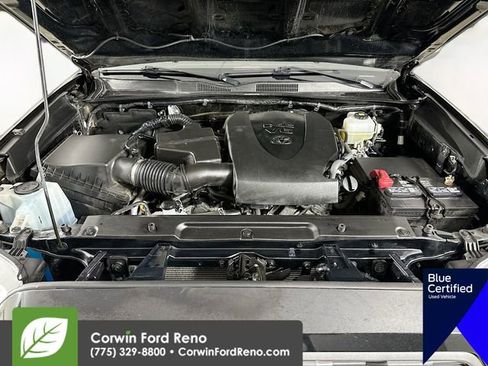 Used 2021 Toyota Tacoma TRD Off-Road image 30