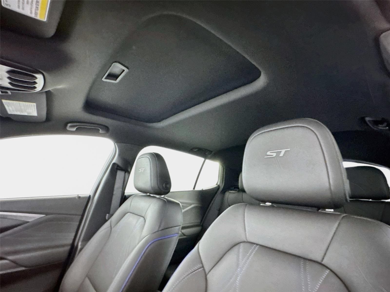 New 2026 Buick Envista Sport Touring w/ Convenience I Package FWD image 14