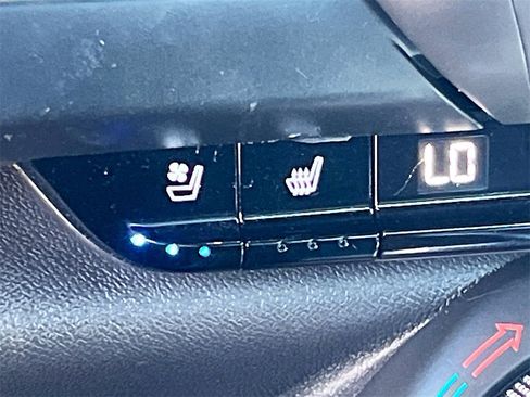 Used 2021 Chevrolet Camaro SS image 20