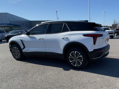 New 2025 Chevrolet Blazer EV LT image 42