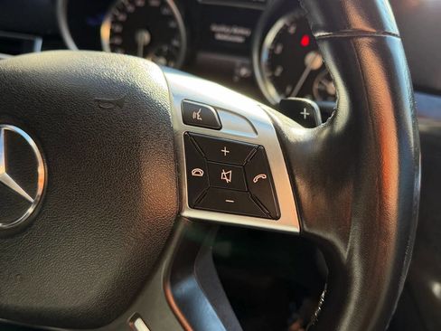 Used 2015 Mercedes-Benz ML 350 4MATIC image 20