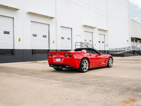 Used 2006 Chevrolet Corvette Convertible image 39
