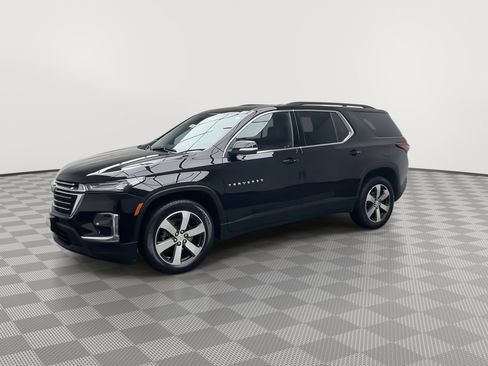 Certified 2023 Chevrolet Traverse LT w/ LT Premium Package image 39
