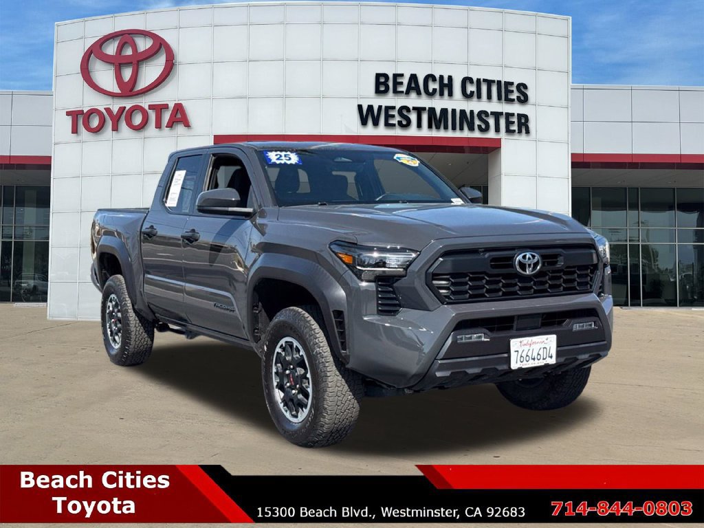 Used 2025 Toyota Tacoma TRD Off-Road AWD/4WD image 2