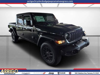 New 2025 Jeep Gladiator Sport
