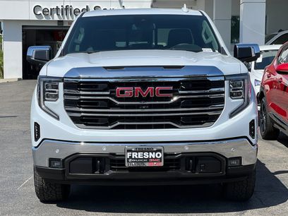 New 2026 GMC Sierra 1500 SLT w/ SLT Premium Plus Package