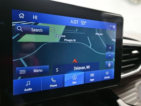 Used 2023 Ford Explorer Limited image 32