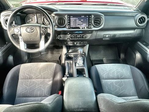 Used 2021 Toyota Tacoma TRD Off-Road image 21