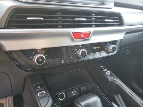 Used 2020 Kia Telluride S FWD image 23