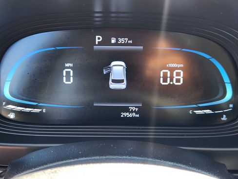 Certified 2023 Hyundai Venue SEL w/ Cargo Package FWD image 10