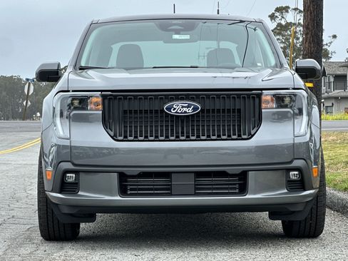 New 2026 Ford Maverick Lobo AWD/4WD image 8