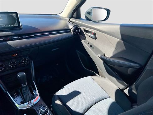 Used 2016 Scion iA image 21