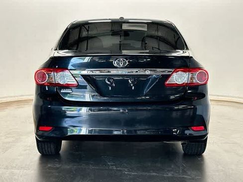 Used 2013 Toyota Corolla LE w/ Premium Pkg FWD image 4