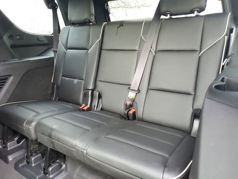 Used 2021 Cadillac Escalade Premium Luxury w/ Driver Assist Tech Package AWD/4WD image 31