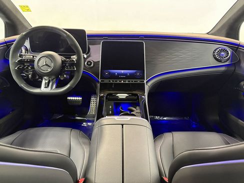 Certified 2023 Mercedes-Benz EQE AMG 4MATIC Sedan image 27