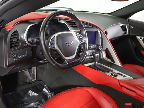 Used 2017 Chevrolet Corvette Z06 w/ Z07 Performance Package RWD image 25