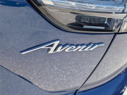 Used 2023 Buick Envision Avenir AWD/4WD image 10