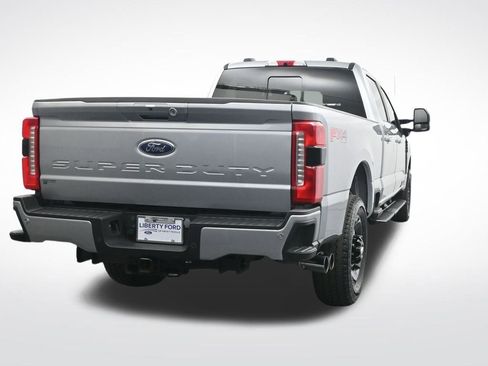 Used 2024 Ford F250 Lariat w/ Sport Appearance Package image 7